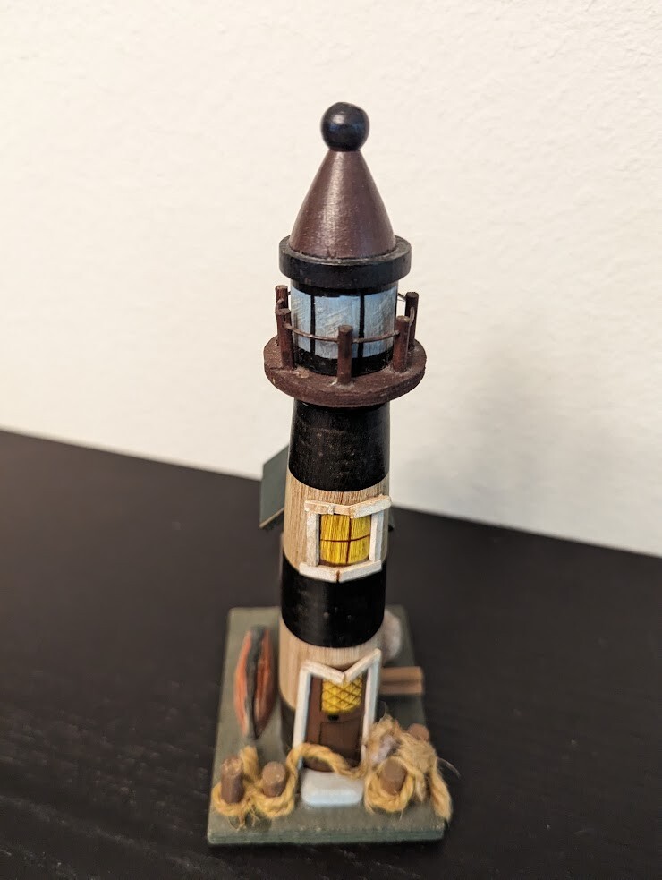 MINIATURE WOODEN LIGHTHOUSE 8.5″ Tall Unbranded