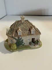 Vintage Lilliput Lane 1995 Vanbrugh Lodge with Deed Signed English Village Piece