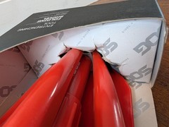 Supreme x SOG Folding Shovel Red Entrenching Tool Collapsible Brand New FW17