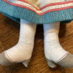 Hallmark/ Annie Oakley collectible doll/1979