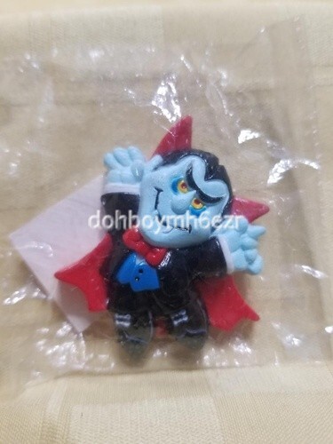 Hallmark Vintage Halloween Vampire Dracula Lapel Pin original packaging