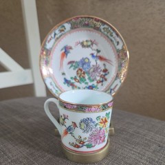 VTG Chinese 4.5” Porcelain Gilted Floral & Birds Demitasse Cup & Saucer w stand