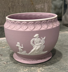 Wedgwood Lilac Jasperware Cachepot Planter Neoclassical Small Pot 7032 Bowl