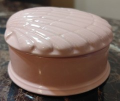 Vintage 1975 Fitz & Floyd Pink Ceramic Shell Trinket Box