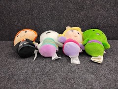 Hallmark Itty Bittys Lot Variety Hulk Harry Potter Ron Weasley Snoopy Miss Piggy