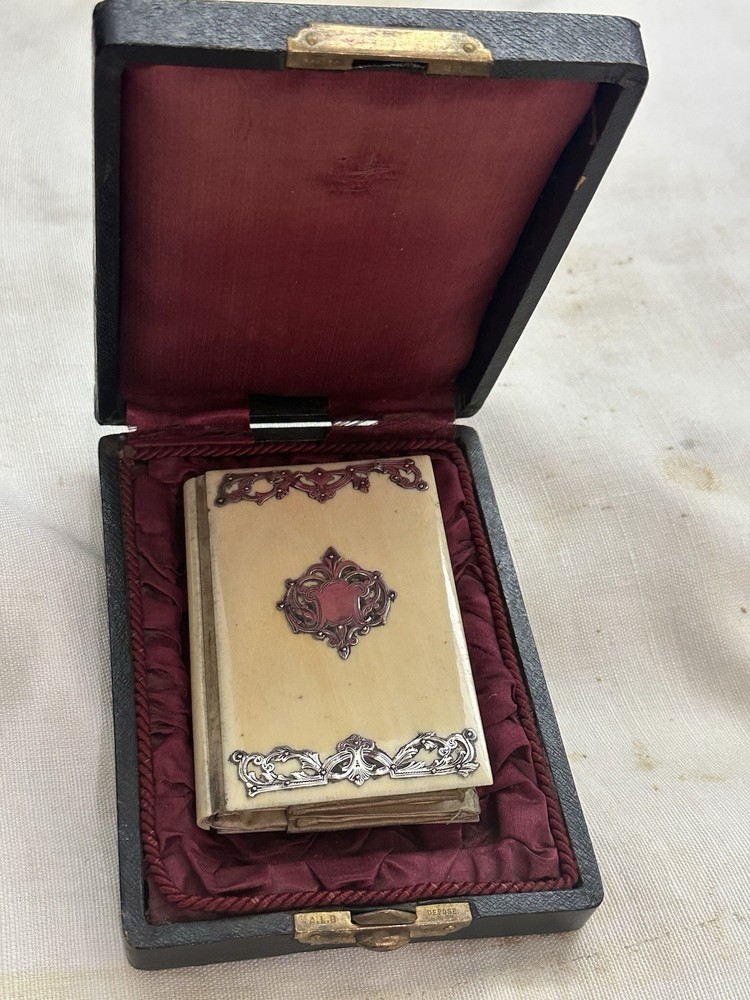 ART NOUVEAU MUSEUM QUALITY and STERLING SILVER DANCE CARD W/PENCIL ORIGINAL BOX