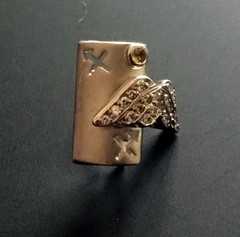 K18WG Angel Diamond Brooch Boys Type Designer Made in Japan