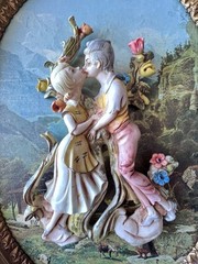 PAIR Vintage ITALIAN Empire 3-D Wall Plaques Rococo Made in Italy Victorian