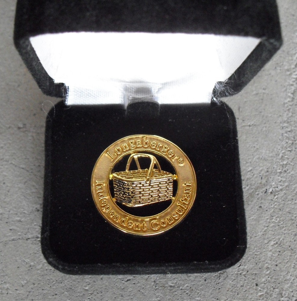 RARE Longaberger Independent Consultant Gold Metal Pinback in Box LOOK