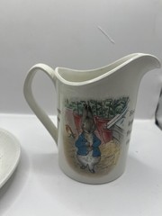 Wedgwood of Etruria Peter Rabbit 10oz Milk Jug Pitcher Child’s Plate Porcelain