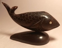 3 1/2″ HORN FISH vtg carved figurine native tribal art primitive koi carp bass