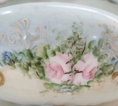 Vtg Porcelain Footed Bowl Hand Painted Roses Germany (Bavaria) Lustre & Gold EC