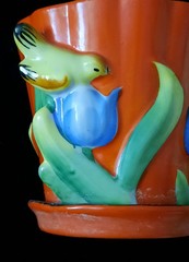 🐦🌷Beautiful Vintage Orange 3D Bird & Tulips Hand Painted Planter Gold Castle