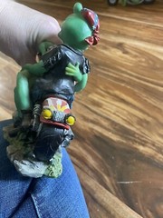 Vtg Sprogz Frog Figurine Chopper Hopper w/ Motorcycle And Hot motorcycle Couple