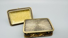 RARE JAY STRONGWATER LEOPARD BOX Handcrafted Metal Hand Enameled and Crystals.