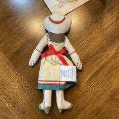 Hallmark/ Annie Oakley collectible doll/1979