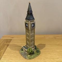 Lilliput Lane – Big Ben – L2211 – Britain’s Heritage Range – Boxed & Deeds