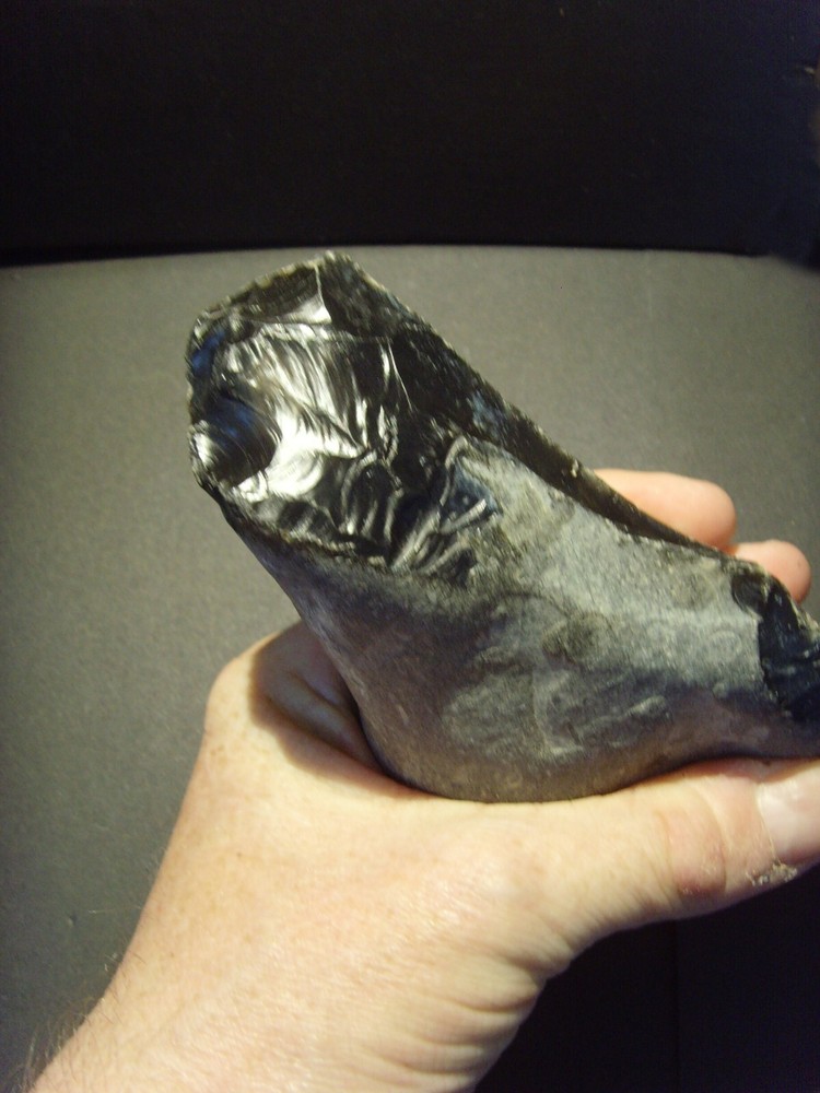 Lower Paleolithic – Unique Acheulean handaxe/chopper c.450,000 BP.