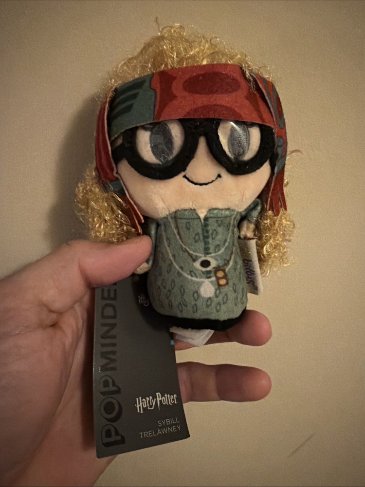 Hallmark Itty Bittys 2019 Harry Potter SDCC Exclusive Sybill Trelawney NWT Plush