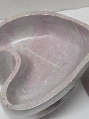 UNUSUALLY SHAPED ABSTRACT HAND-CARVED SIGNED SOAPSTONE TRINKET BOX W LID-UNIQUE!
