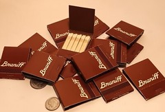 20 BRANIFF AIRWAYS 1928-82 matchbook lot vtg aviation airplane jet airline sign