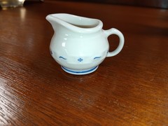 Longaberger Collector’s Club Miniature Tea Set With 27 Pieces