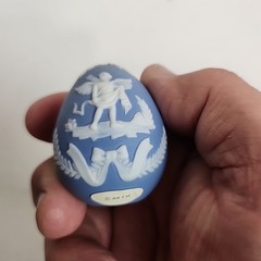 VTG PARIAN STYLE EGG Franklin Mint Collector’s Treasury Wedgewood Blue White