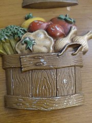 Sexton Cast Metal Wall Hanging Fruit & Vegetable Baskets Set Of 4 Vintage 1976