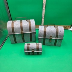Vintage Unbranded Set of 3 Nesting “Treasure” Chests Made in India