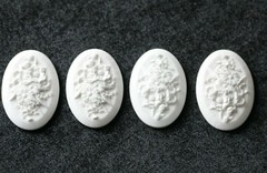 4 White Porcelain Parian Floral Bouquet Plaques 2 5/8″ x 1 3/4″ Jewelry Making