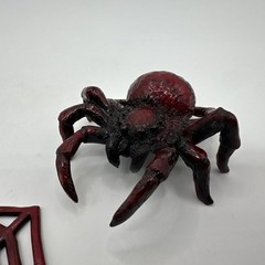 Neil Eyre Red Spider Tarantula Fly Web Halloween Figurine