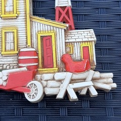 Vintage 1975 HOMCO Plastic Wall Plaques Red Barn And Farmhouse Kitchen Wall Art
