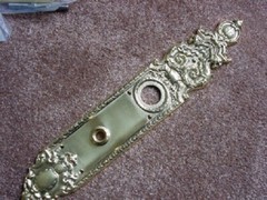 NEW PURPLE FLORAL CERAMIC 4 PC DRAWER PULLS WITH HARDWARE KNOBS MADE IN USA