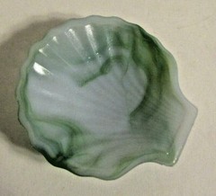 Akro Agate Shell Dish Trinket Tray Ashtray White and Green Swirls