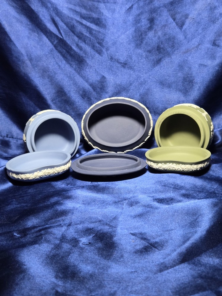 Lot Of 3 Wedgwood Jasperware Lidded Boxes Made In England, 1 Hard To Find. Mint