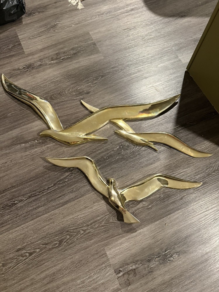 Vtg Pair Of Large Plastic Syroco MCM Flying Seagulls Bird Wall Decor Gold 1968