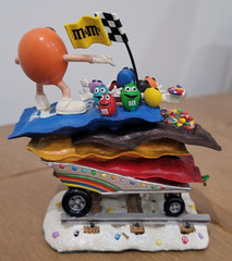 Danbury Mint M&M’s Yuletide Flyer Train Car ORANGE M&M Figurine