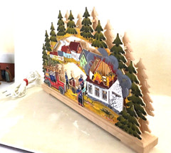 A BEAUTIFUL AND UNIQUE RATAGS HOLZDESIGN 3-D WOOD ARCH MADE IN GERMANY
