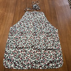 Longaberger Bib Apron – Traditional Holly 30” Deep Pockets