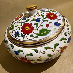 Vintage Dakas Ceramic Rhodes Greece Hand Painted Lidded Bowl 24K Gold Gilt 16cm