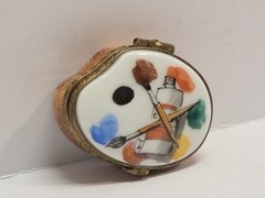 Authentic Limoges Box France Artist’s Paint Pallet Chamart Co. Exclusive