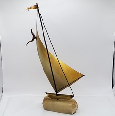 MCM Brass Sailboat 13″H Signed De Mott Sculpture Onyx Base Clipper Ship Sailing