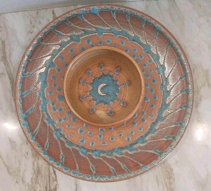 10.5″ TAE POTTERY vtg studio art Blue Moon party plate chip dip bowl Signed