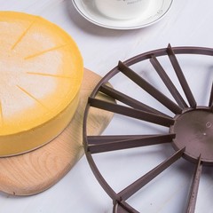 Household Round 10/12 Piece Bread Cake Divider Equal Portion Cutter Slice Ma NY