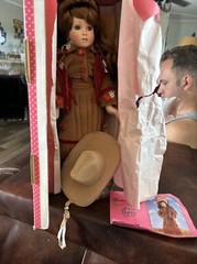 Lil Ladies of the Wild West ANNIE OAKLEY 14″ Porcelain Doll