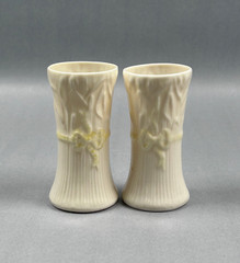 Pair of Vintage BELLEEK Ireland Yellow Ribbon Typha Spill Vases 3.75″ Gold Stamp