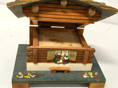 Vintage Wooden Swiss Lador Edelweiss 2866 Chalet Music Box
