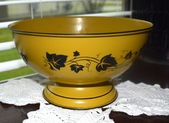 Vintage/Antique Yellow with black Painted Ivy Toleware Pedestal Bowl