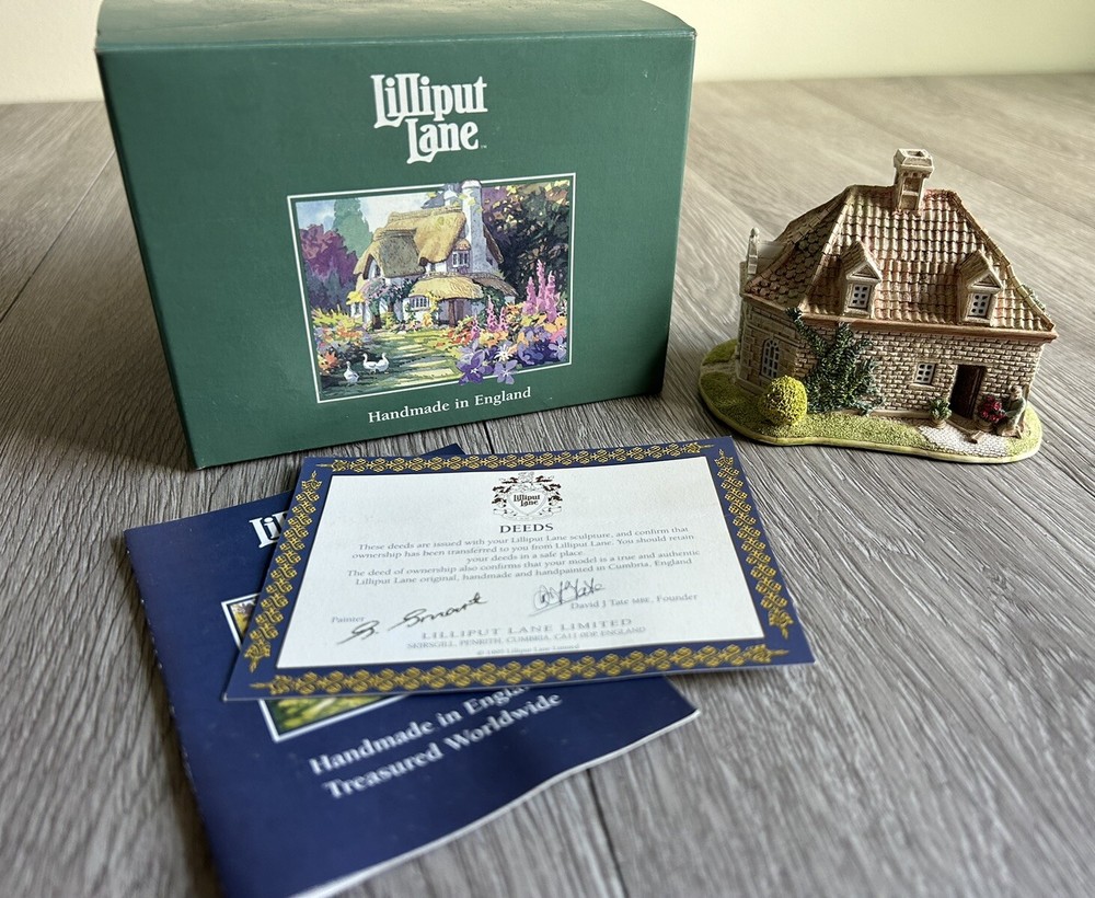 Lilliput Lane Vanbrugh Lodge 1995 SIGNED With Box And Deed
