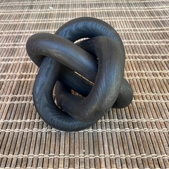 Yalikop 3 LinkWood Black Knot Plastic Resin DecoR Table top